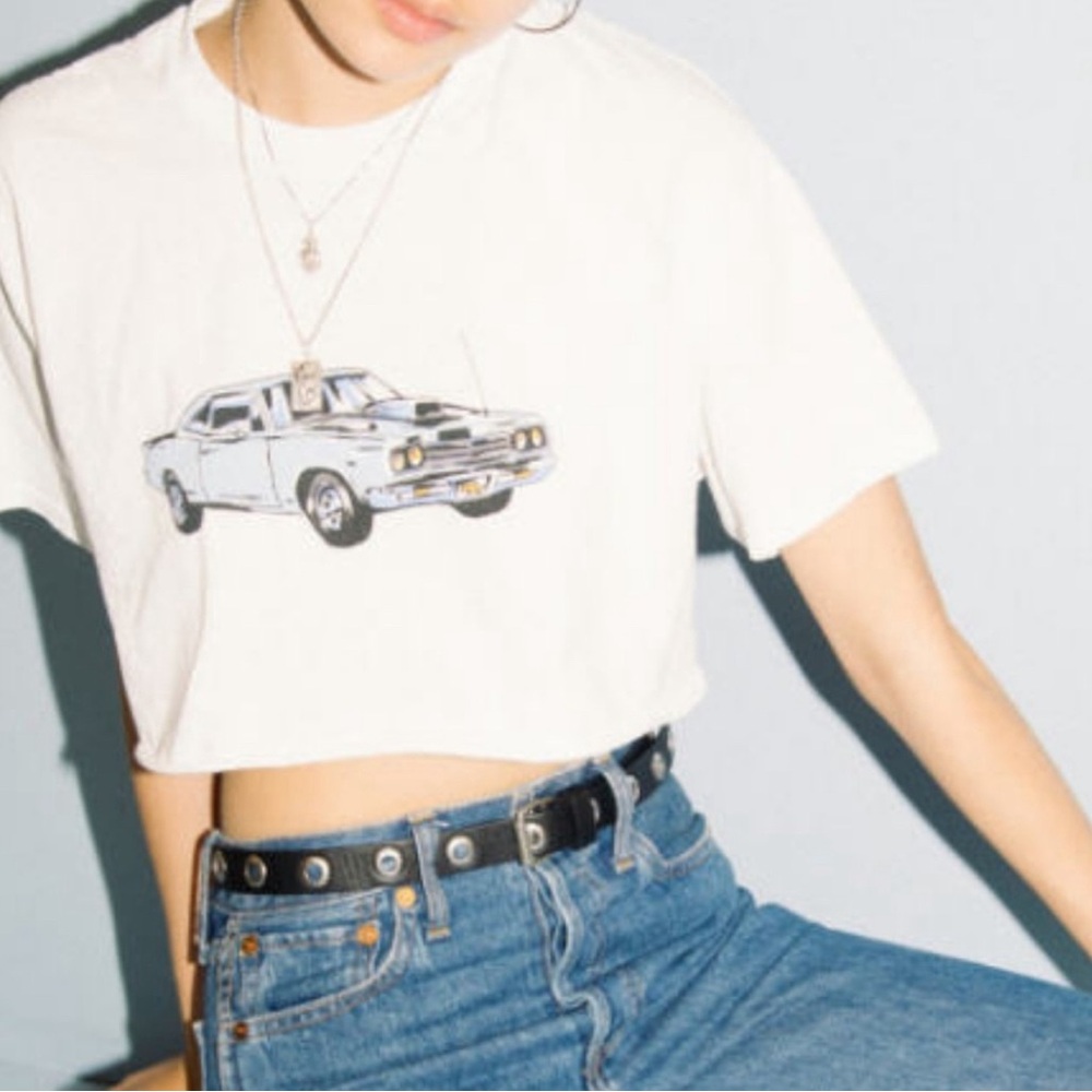 Brandy Cropped Retro Car T-shirt